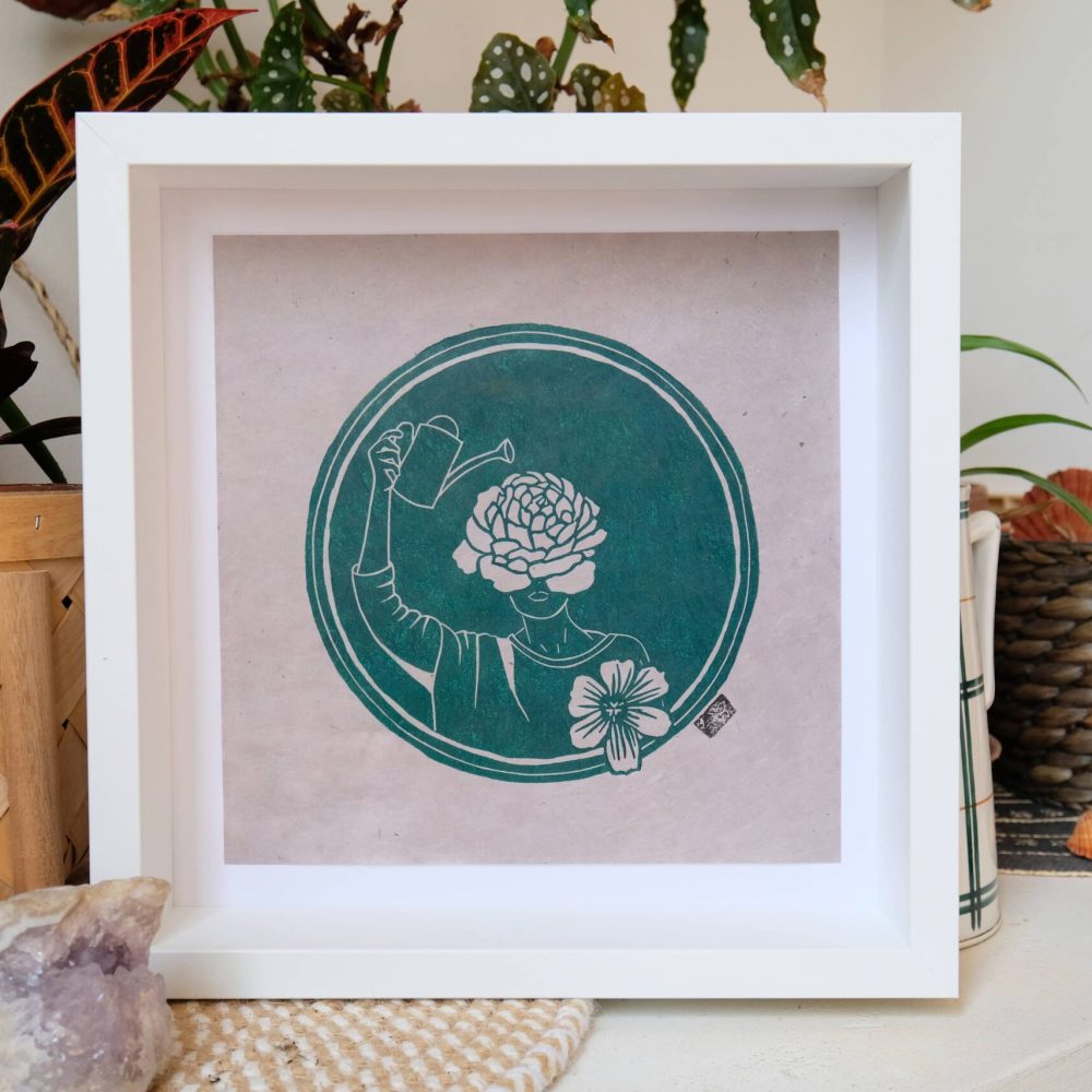 fleurir ; linogravure ; oeuvre originale ; atelier du lys ; Montpellier ; suzon bastide ; onirique ; rêve ; végétal ; amour ; selflove ; vert ; émeraude ; poésie